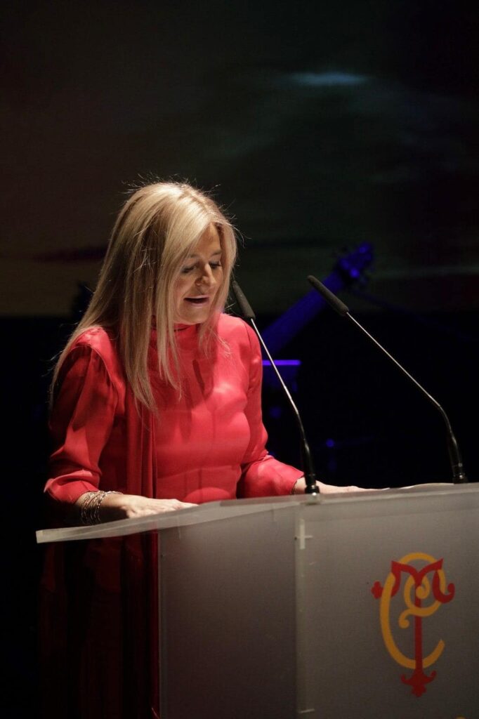 Hablando en la gala 