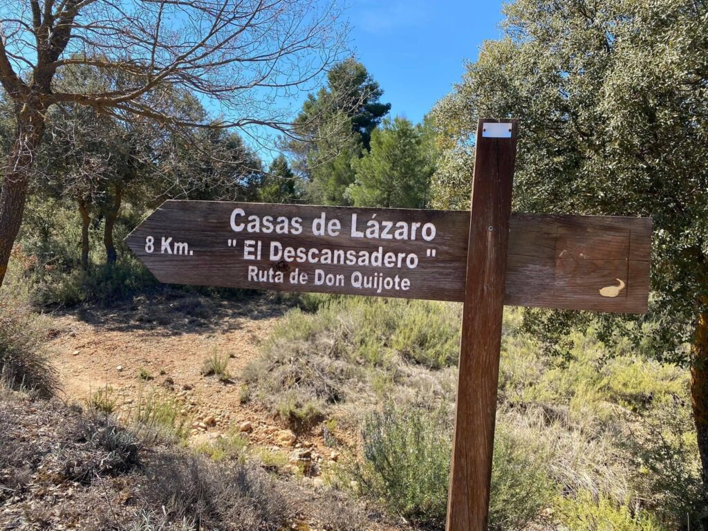 Cartel en el campo